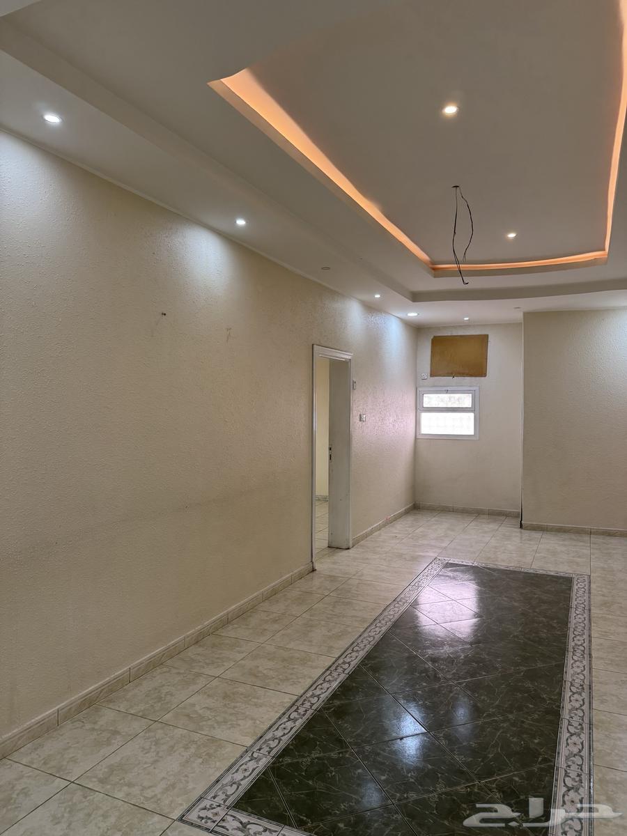 شقة 4 غرف في الدفاع 6