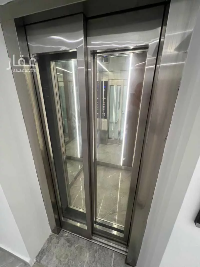 شقة 9 غرف في الشراع 5