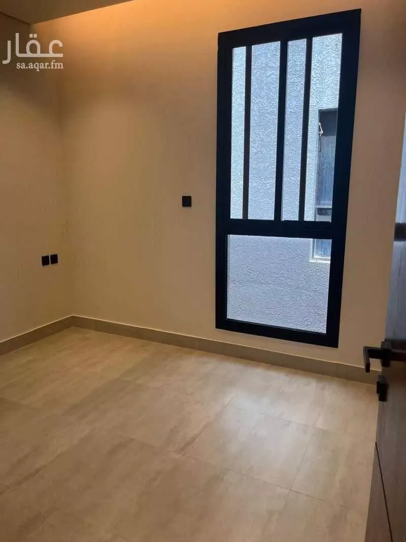 شقة 4 غرف في العارض 6