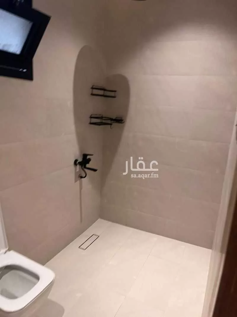 شقة 4 غرف في العارض 7