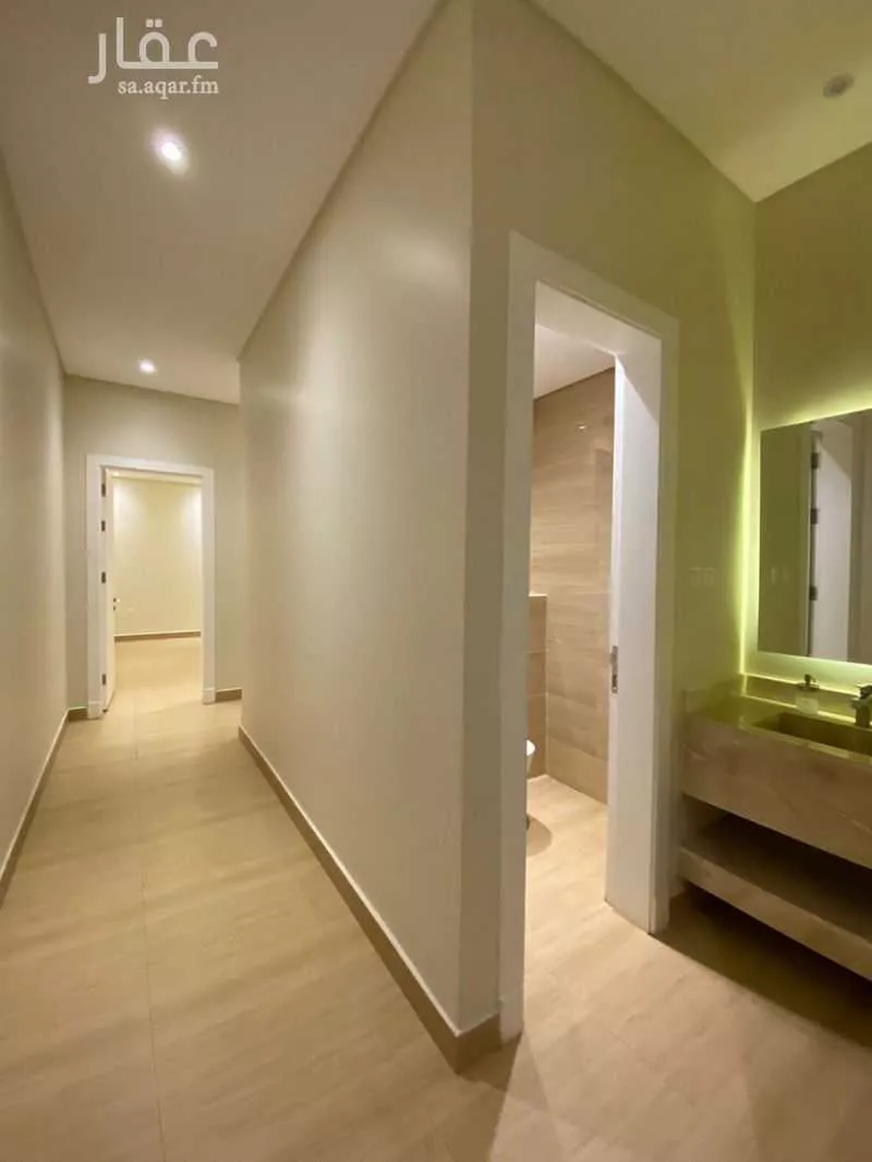 شقة 4 غرف في الملقا 2