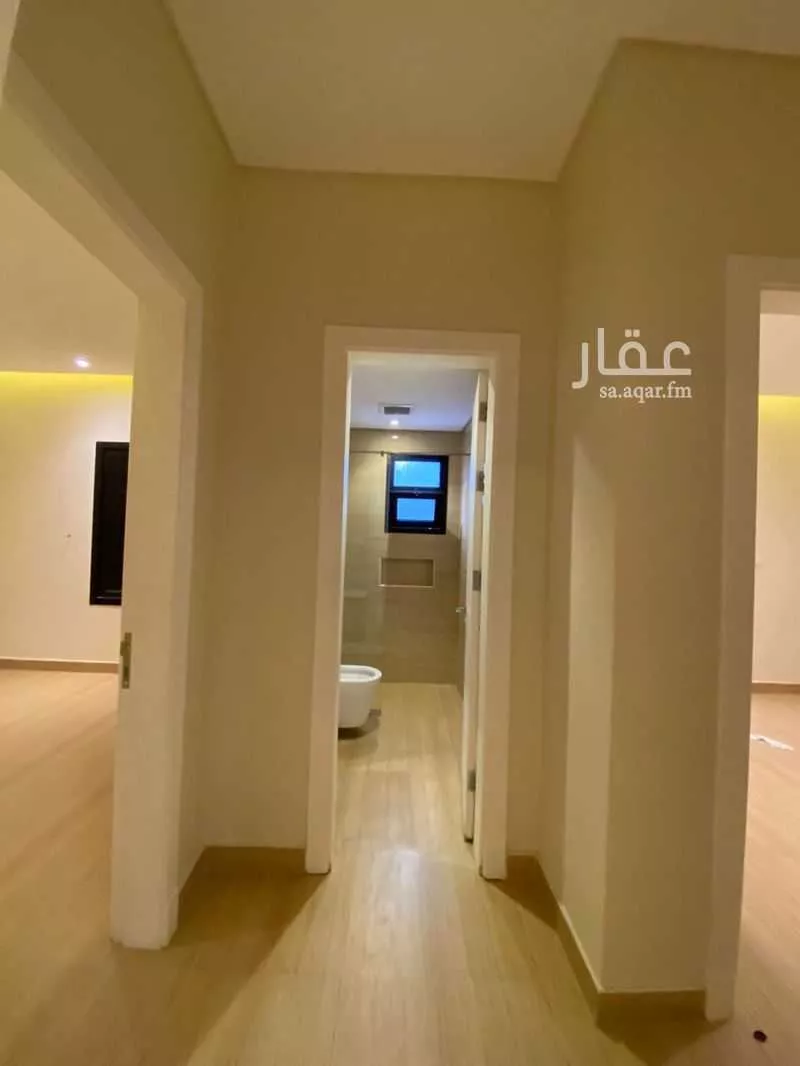 شقة 4 غرف في الملقا 4