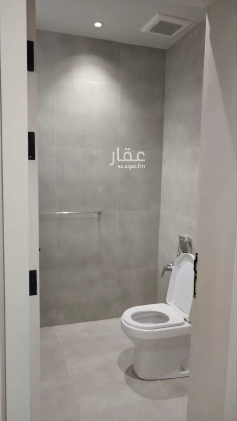 شقة 2 غرف في العارض 4