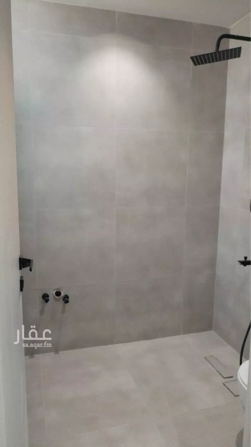 شقة 2 غرف في العارض 8