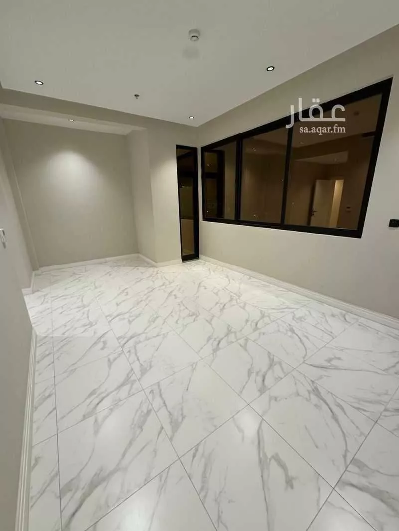 شقة 4 غرف في الملقا 9