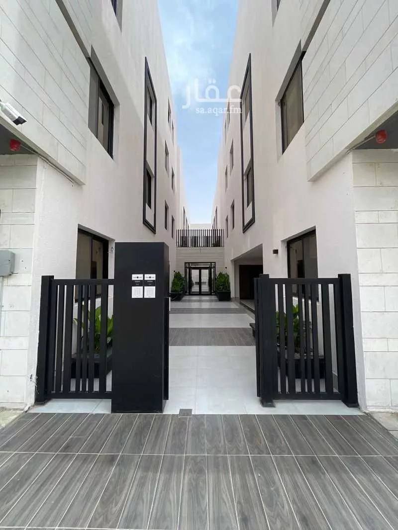 فيلا 4 غرف في الملقا 2