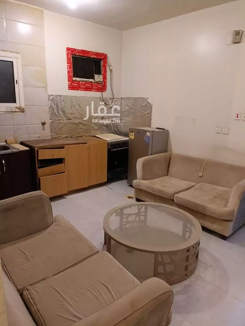 1050 sqm building in Dhahrat Laban 3