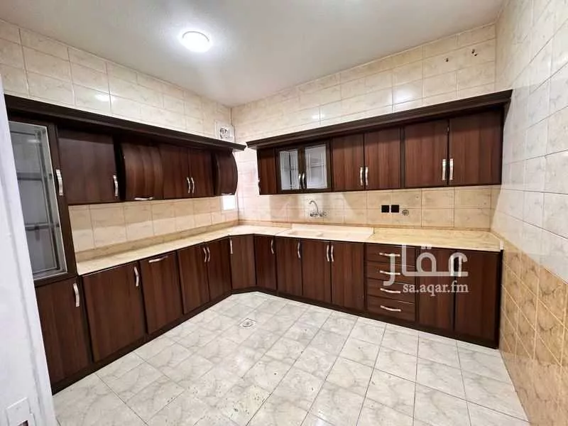 شقة 3 غرف في الفلاح 4