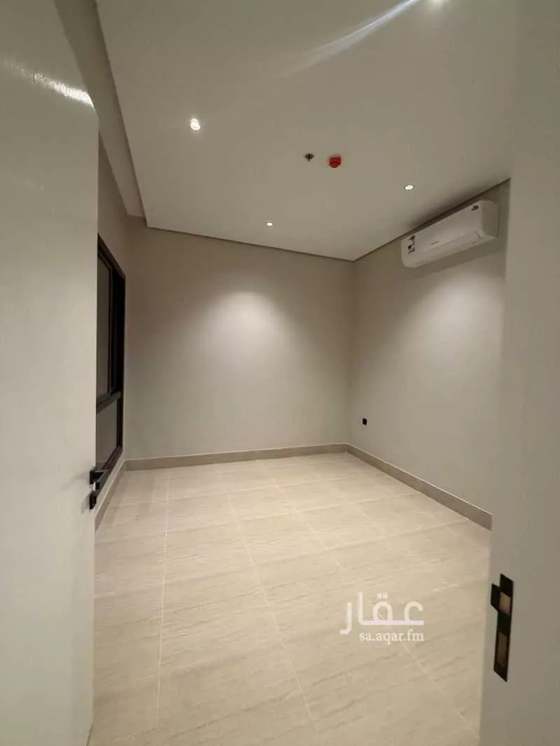 شقة 3 غرف في الروضة 12