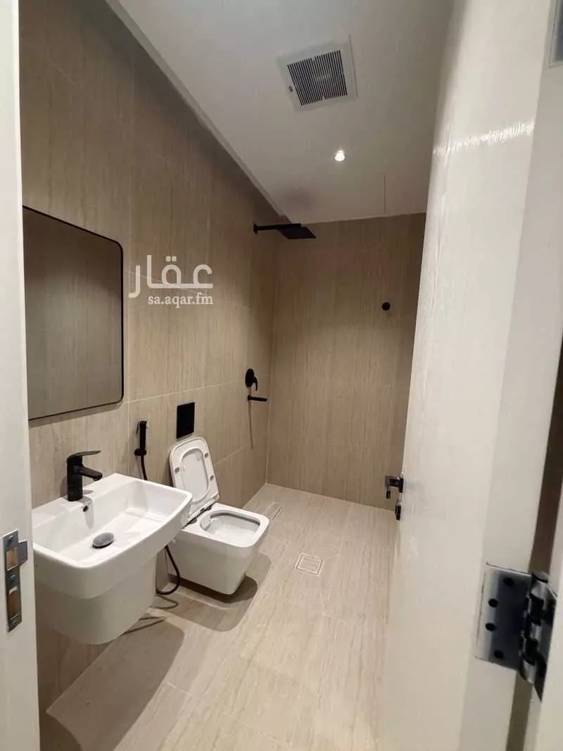 شقة 3 غرف في الروضة 8