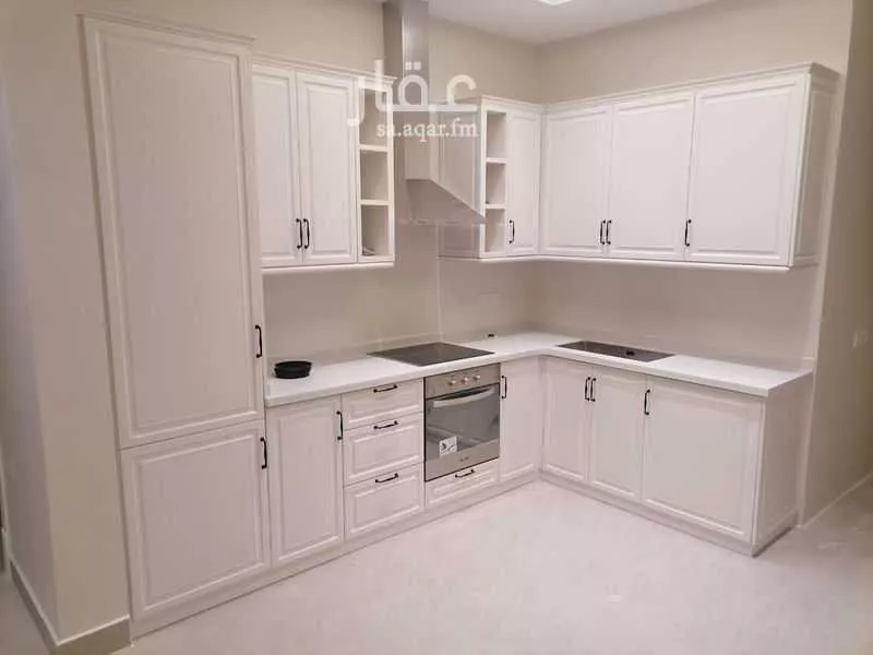 شقة 3 غرف في الملقا 14