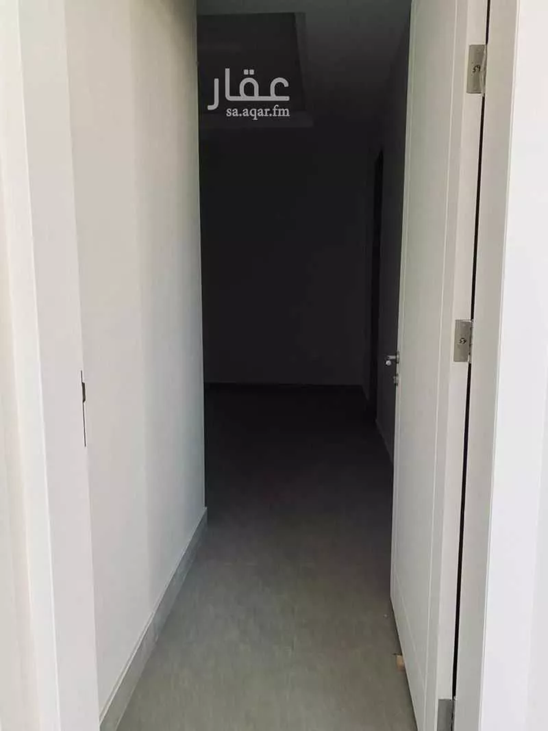 شقة 3 غرف في الملقا 3