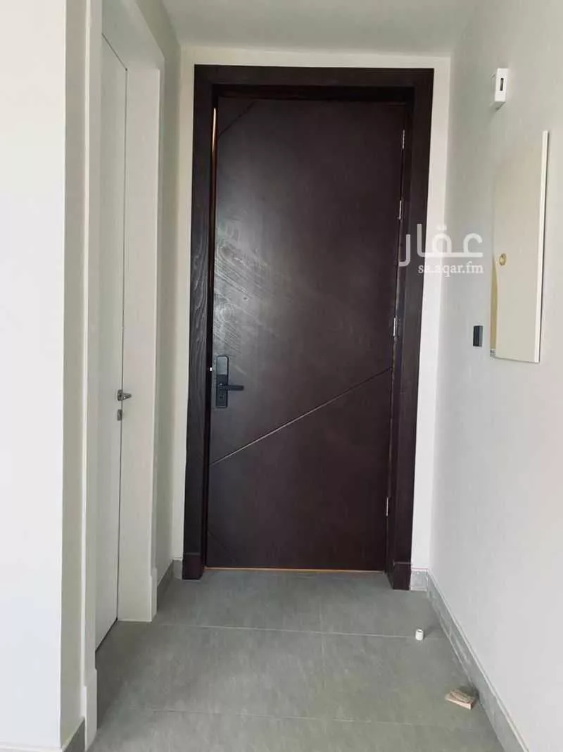 شقة 3 غرف في الملقا 5