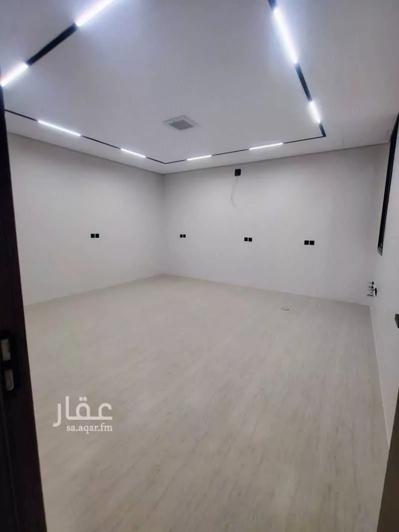 فيلا 6 غرف في المهدية 15