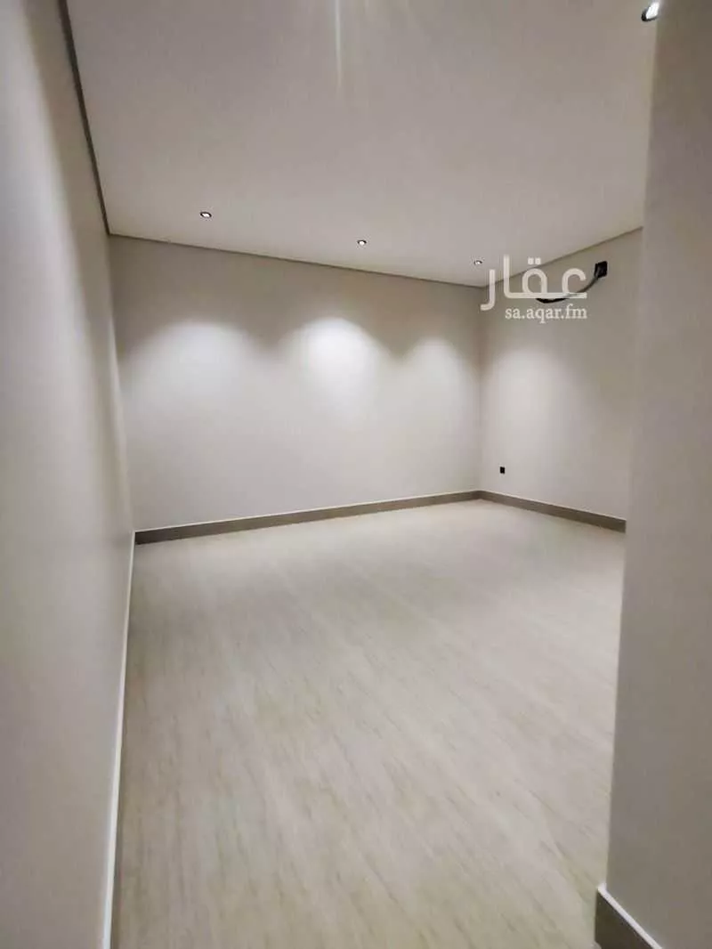 فيلا 6 غرف في المهدية 4