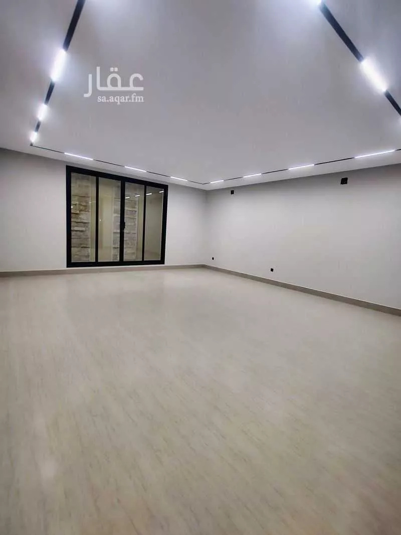 فيلا 6 غرف في المهدية 5