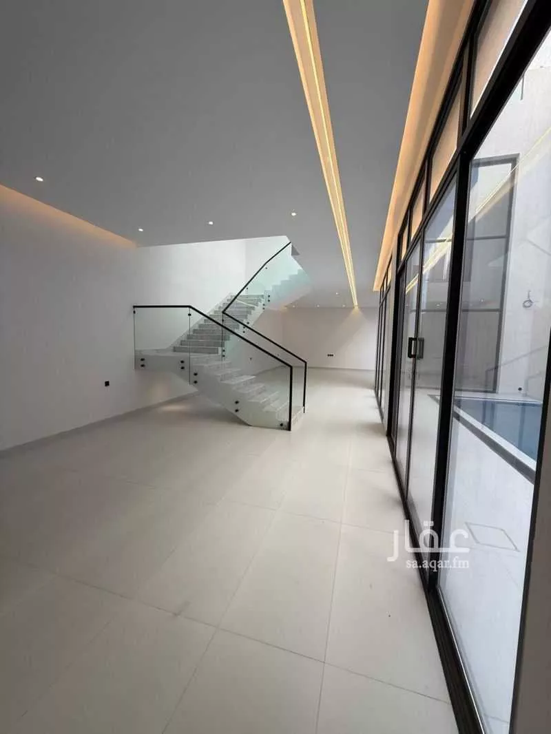 فيلا 5 غرف في المهدية 6