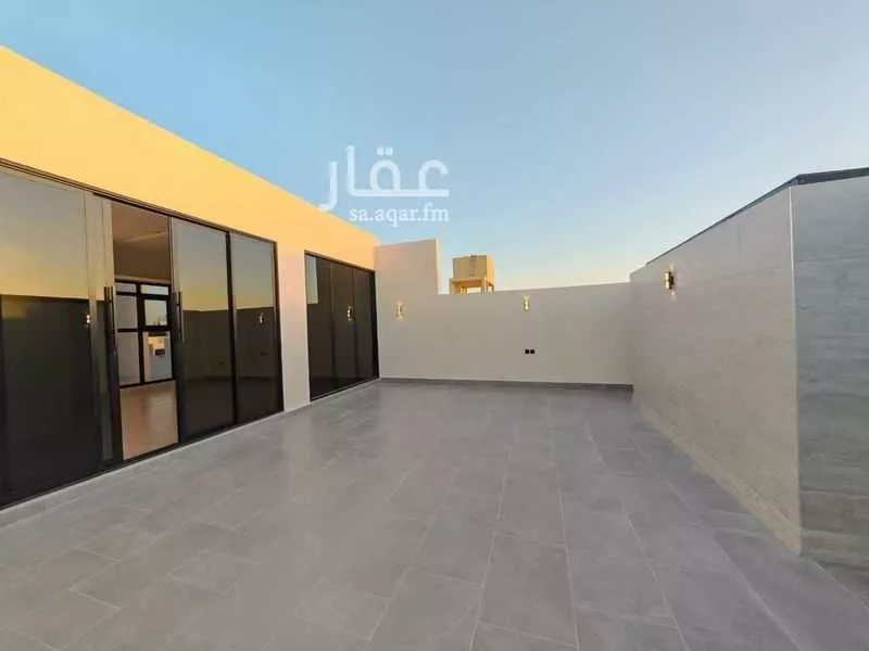 فيلا 6 غرف في الياسمين 15