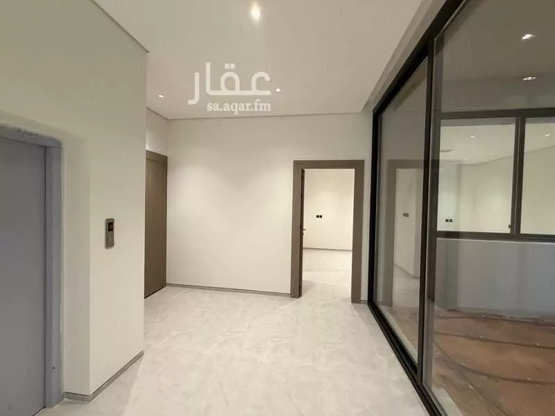 فيلا 5 غرف في النرجس 17