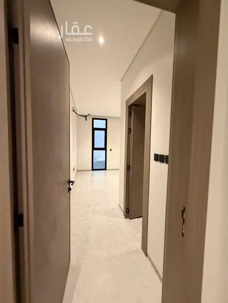 فيلا 5 غرف في النرجس 20