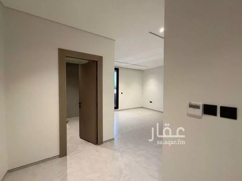 فيلا 5 غرف في النرجس 21