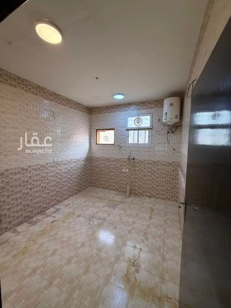 شقة 4 غرف في طويق 2