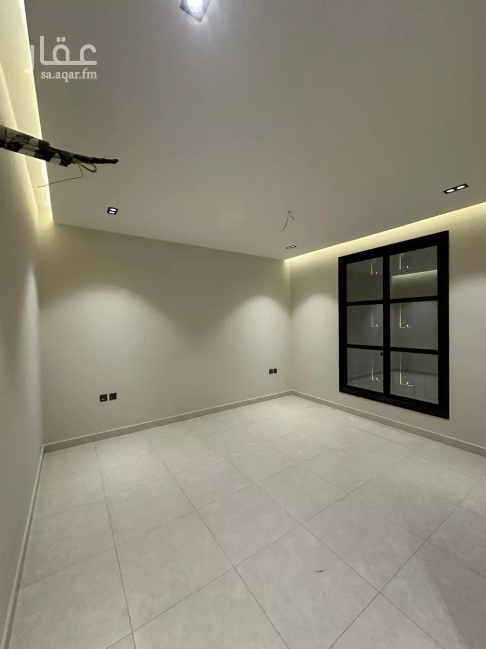 شقة 4 غرف في العزيزية 8