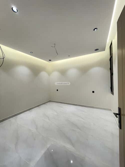 شقة 5 غرف في الملك فهد 17