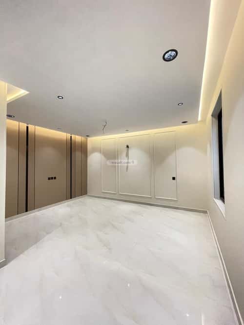 شقة 5 غرف في الملك فهد 10