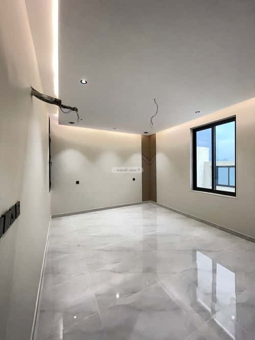 شقة 5 غرف في الملك فهد 2