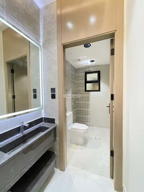 شقة 5 غرف في الملك فهد 6