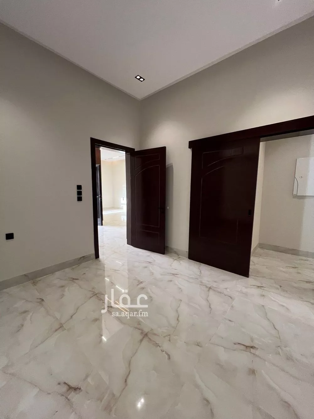 8 bedroom villa in Ash Sharq 9