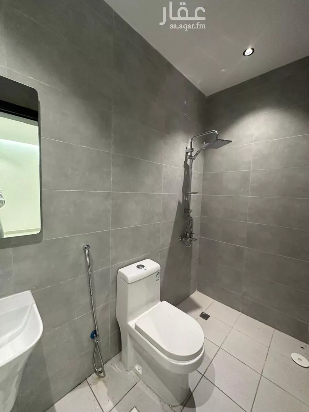 شقة 4 غرف في الرحاب 8