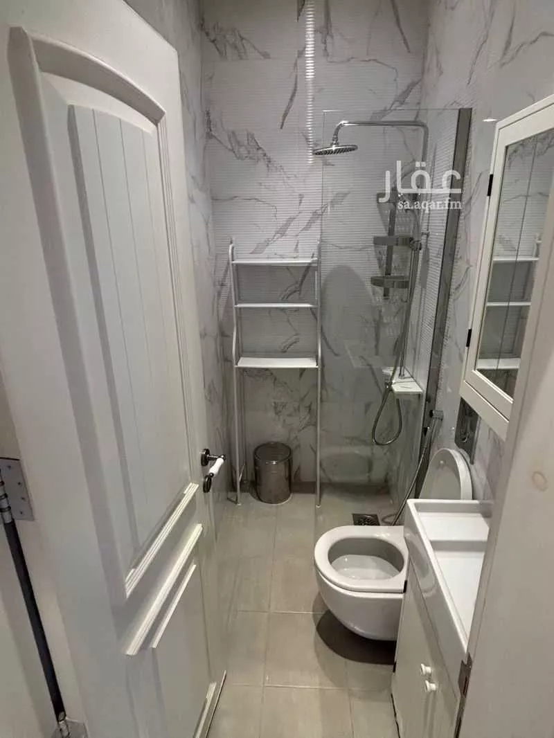 فيلا 6 غرف في الياسمين 2