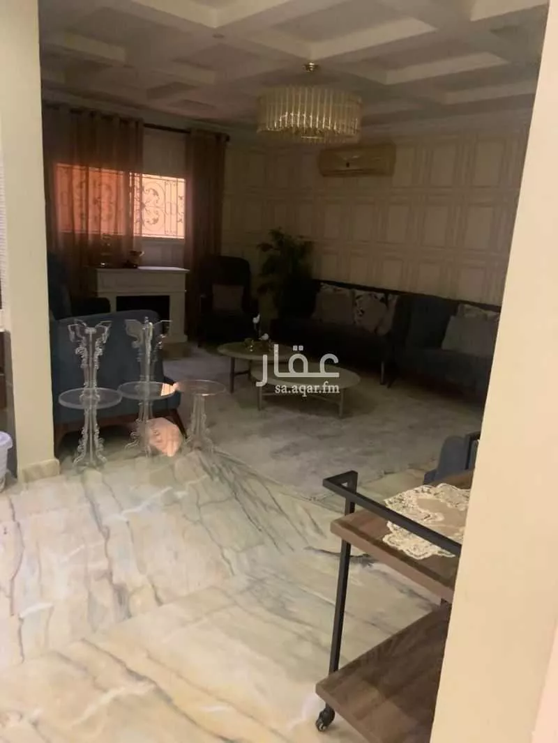 فيلا 7 غرف في المونسية 3