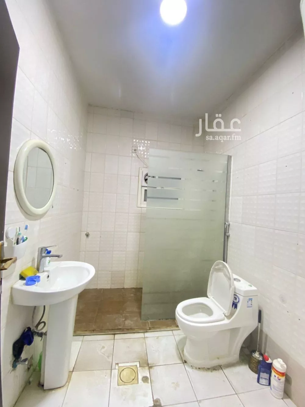 شقة 2 غرف في النزهة 6