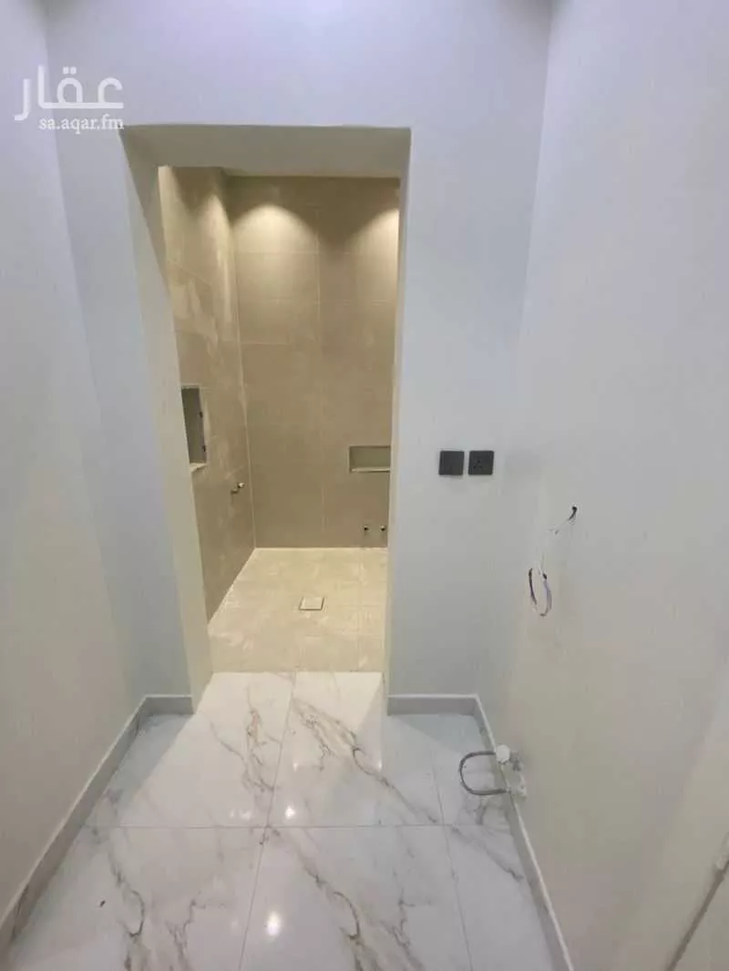 3 bedroom apartment in Dhahrat Laban 3