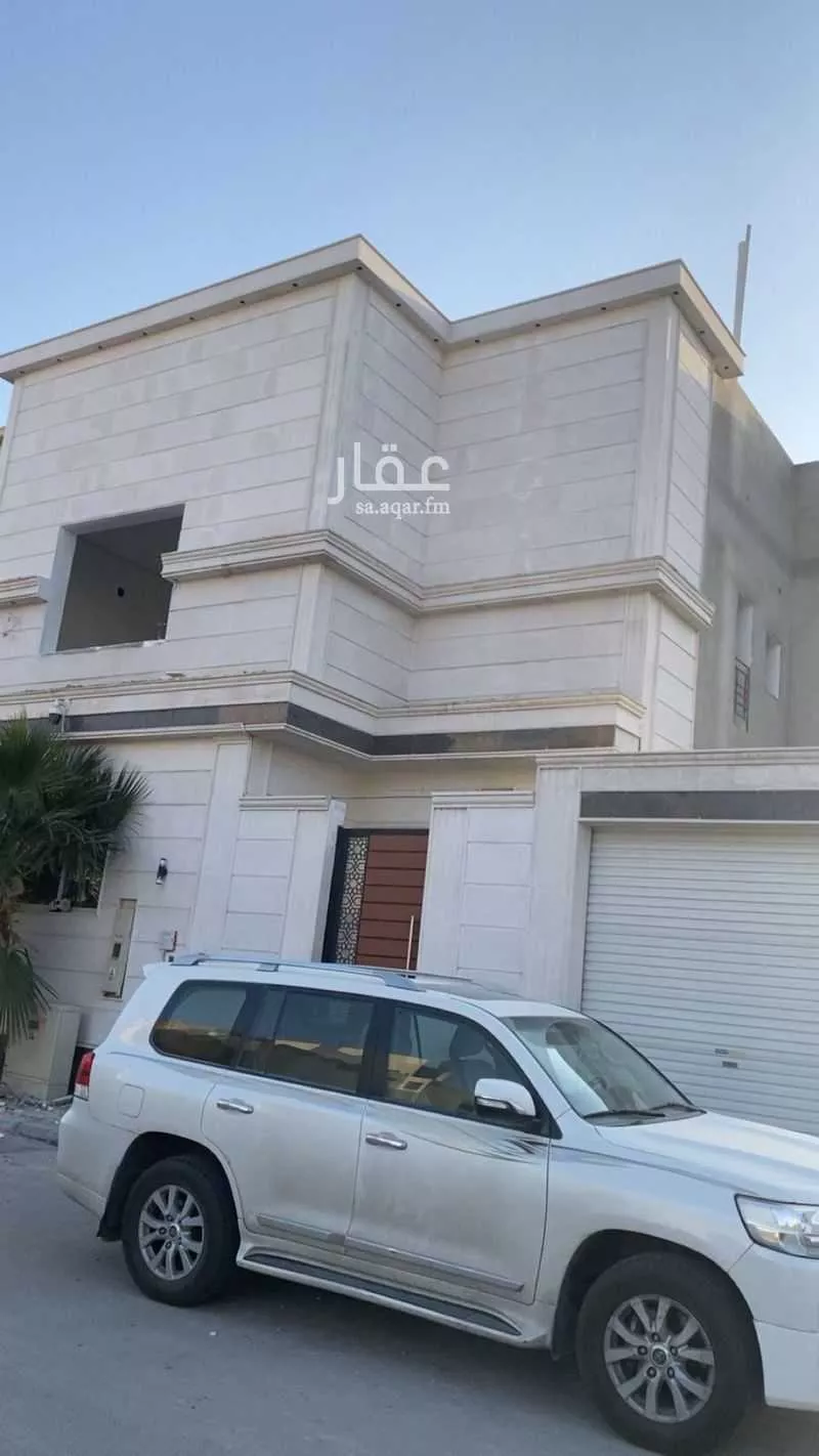 3 bedroom apartment in Dhahrat Laban 10