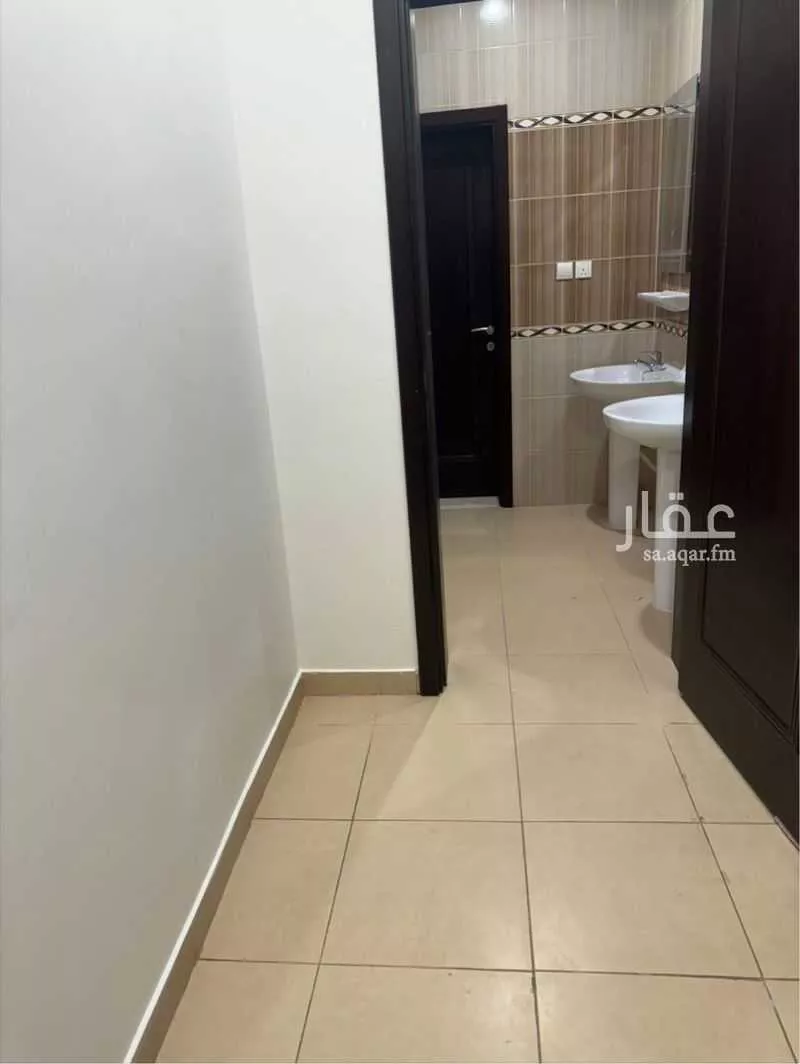 شقة 5 غرف في السلامة 8