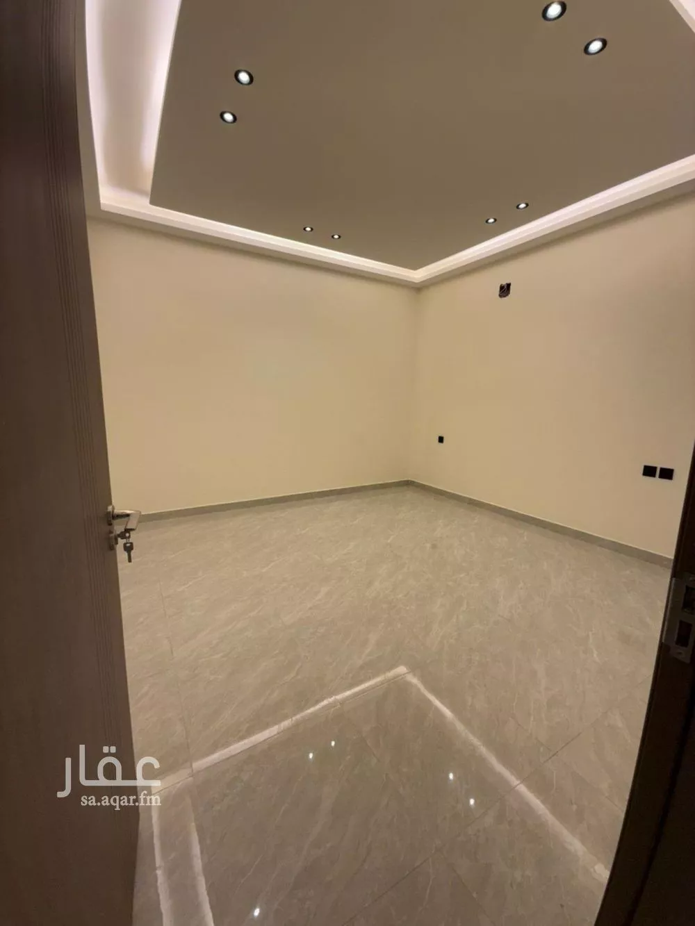 دور 5 غرف في بدر 9