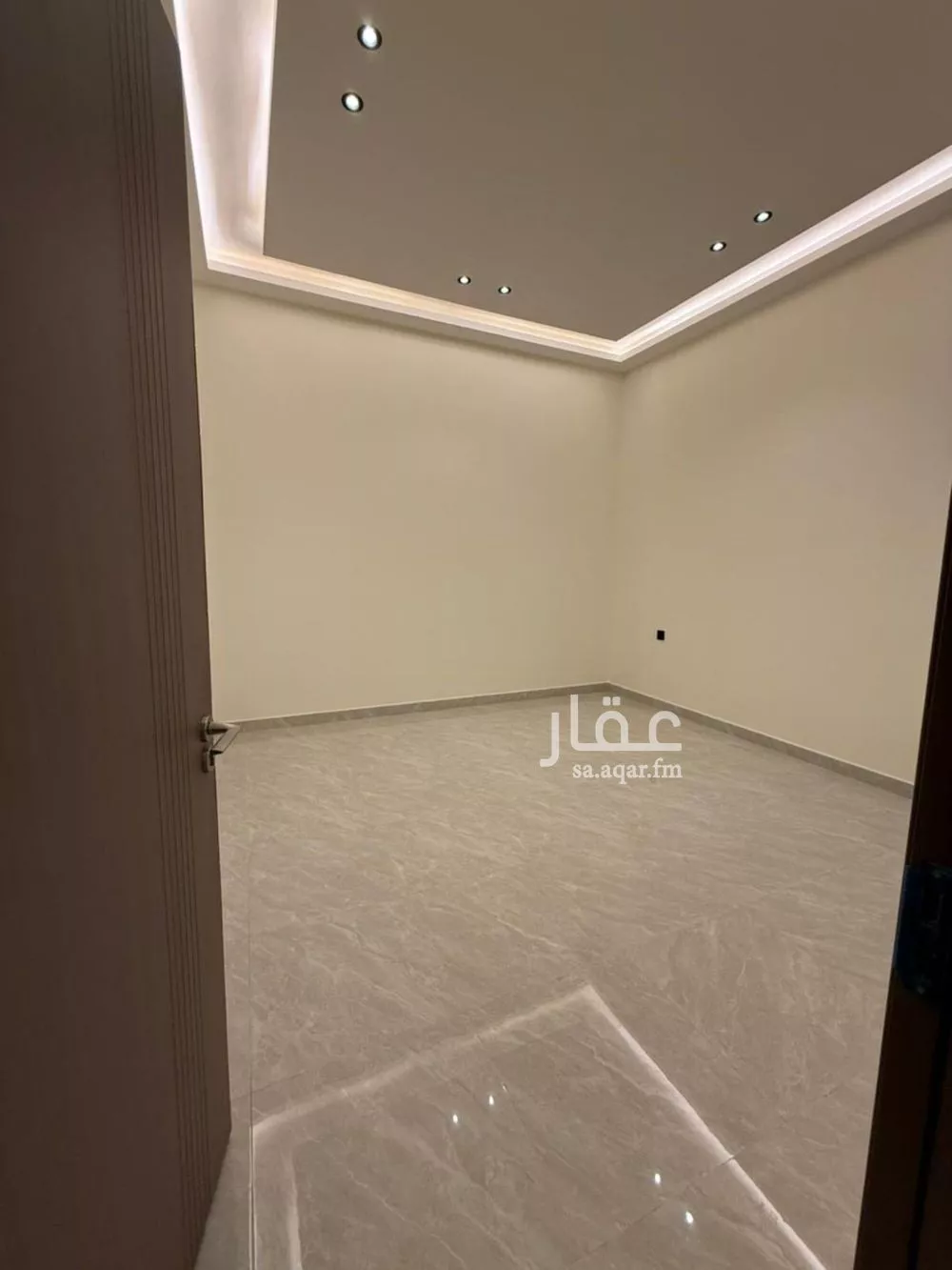 دور 5 غرف في بدر 9