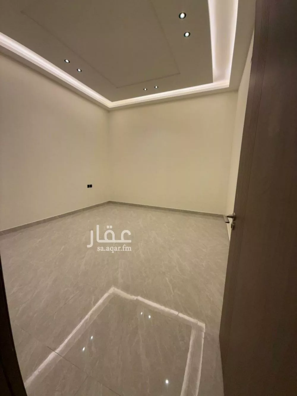 دور 5 غرف في بدر 6