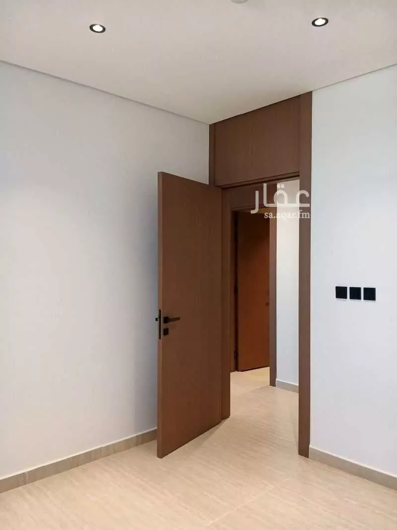 شقة 3 غرف في الخور 15