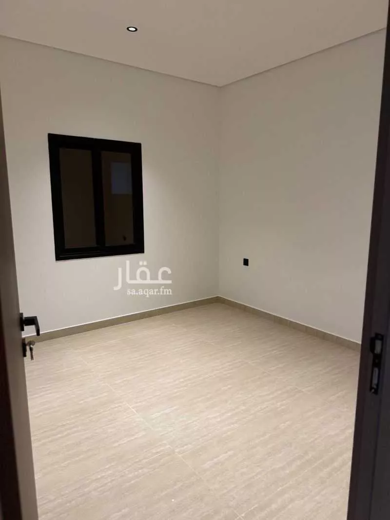 3 bedroom apartment in Al Khour 10