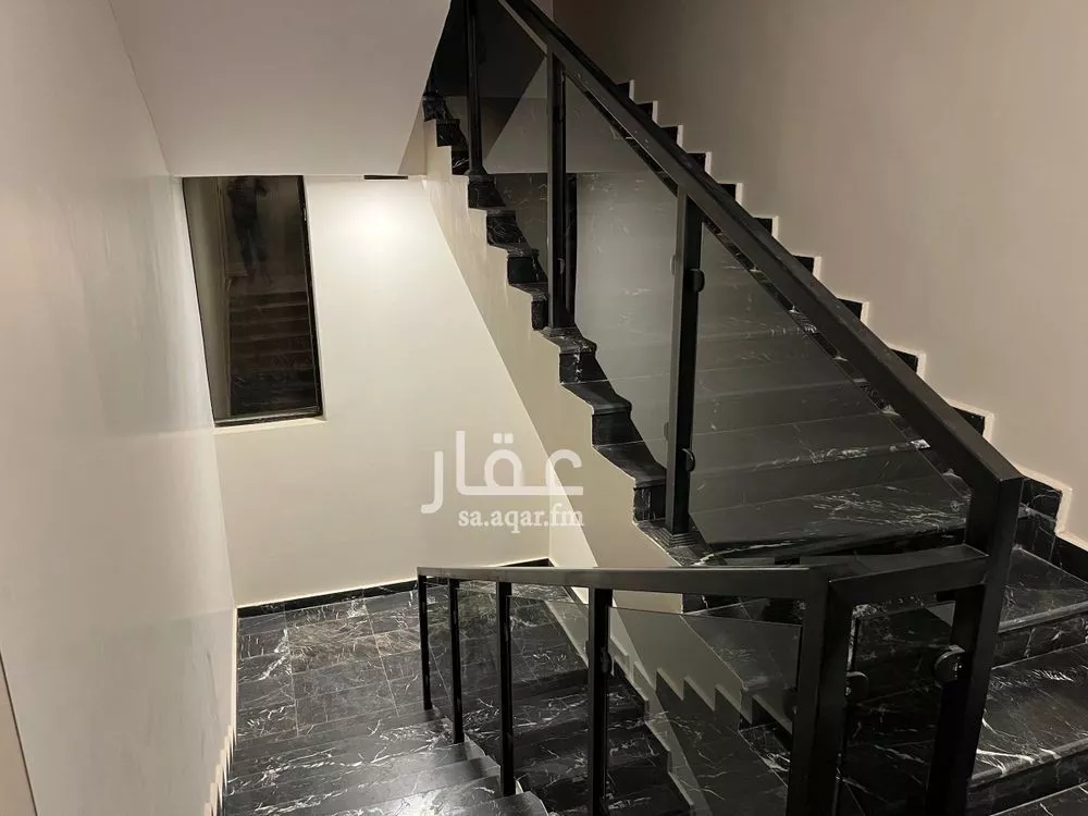 دور 6 غرف في طويق 17