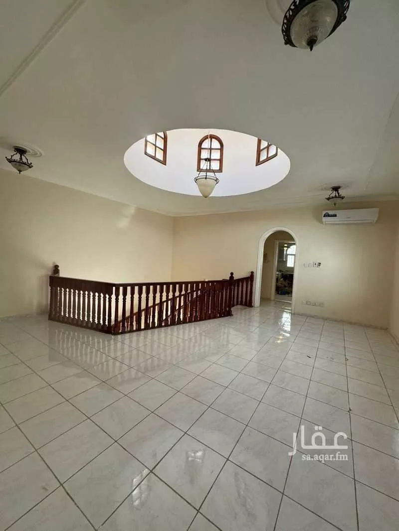 فيلا 5 غرف في الخالدية 4
