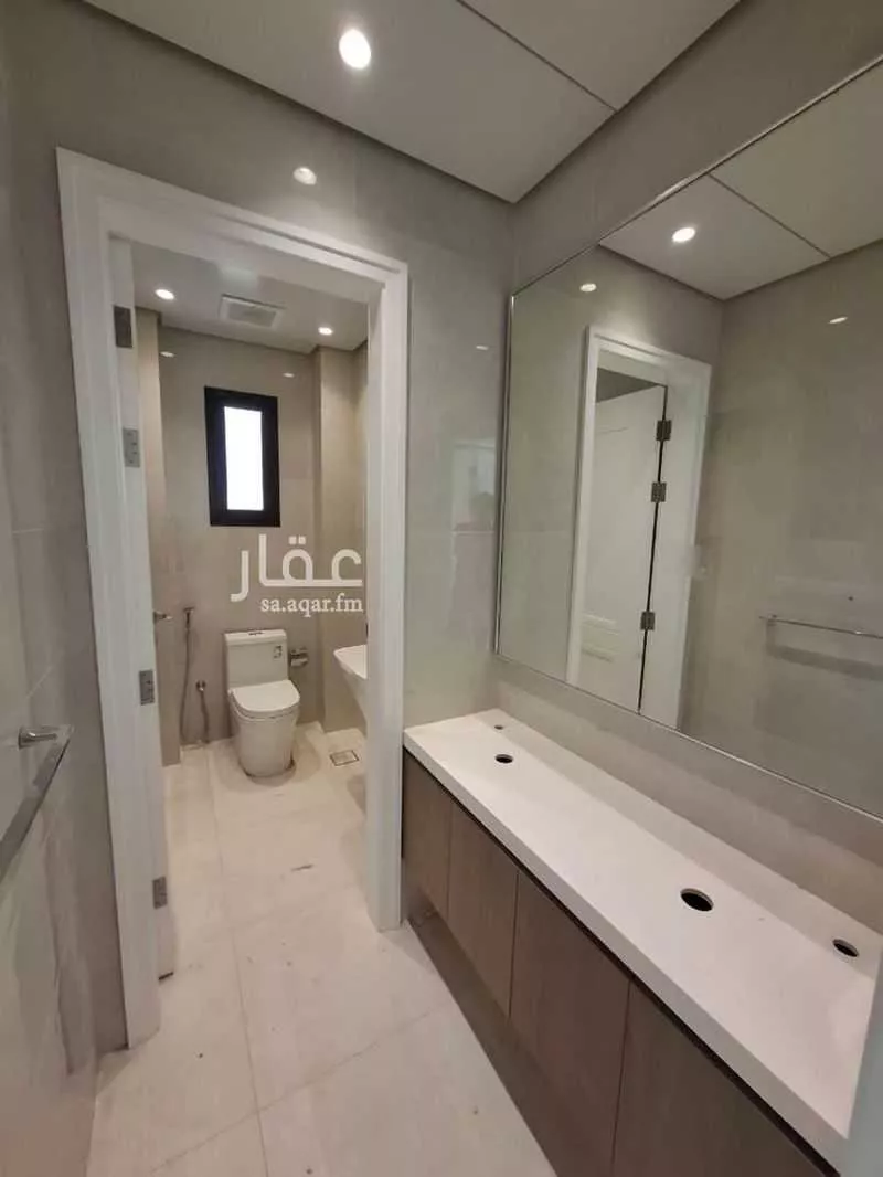 فيلا 9 غرف في الشراع 6