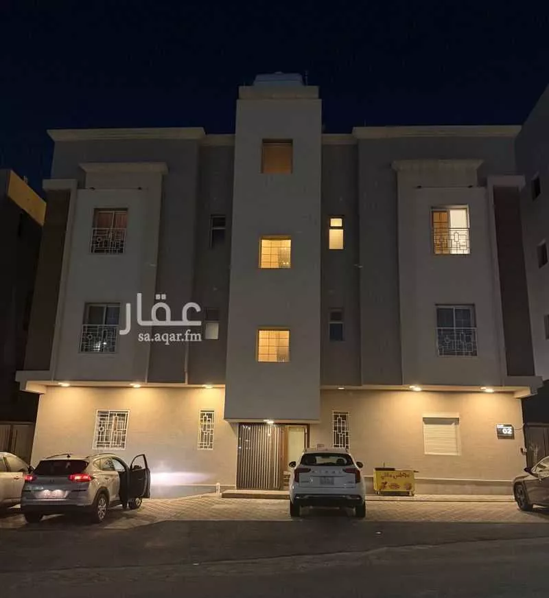 شقة 5 غرف في هجر 8