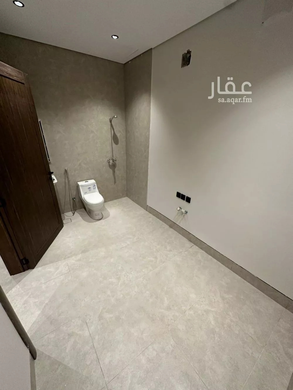 دور 3 غرف في النرجس 7