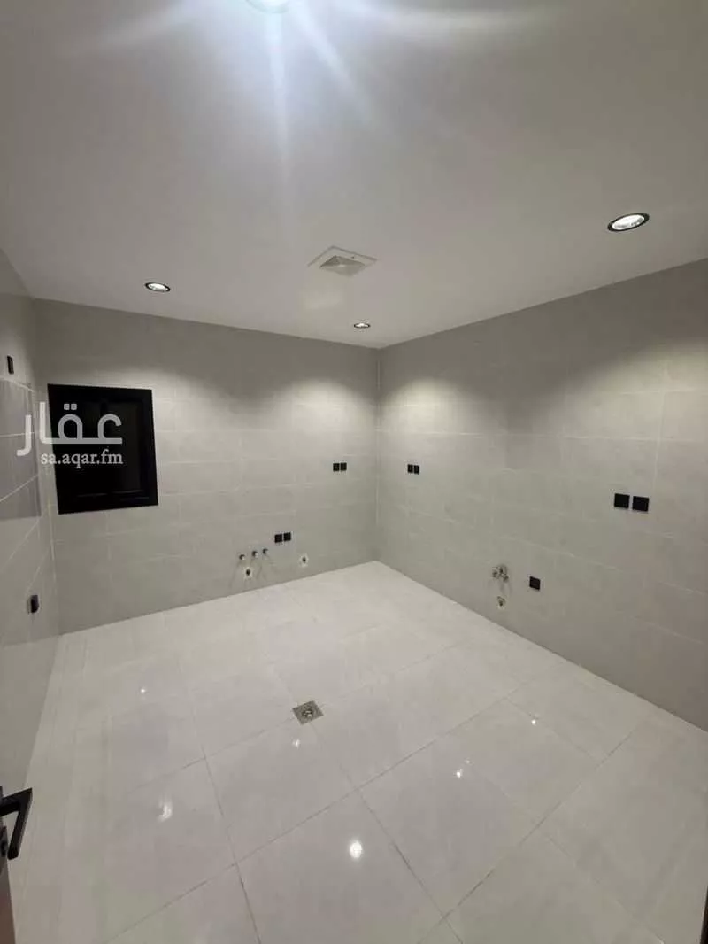 شقة 4 غرف في الصفا 4